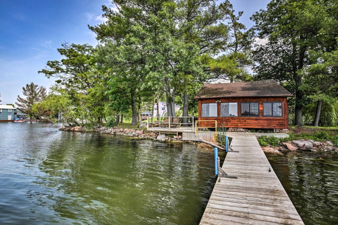 Private Island With Land Access Cabin Villa Hammond Exterior photo